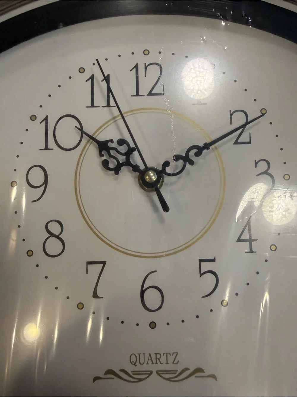 Quartz Mantel Wall Clock in Silver
